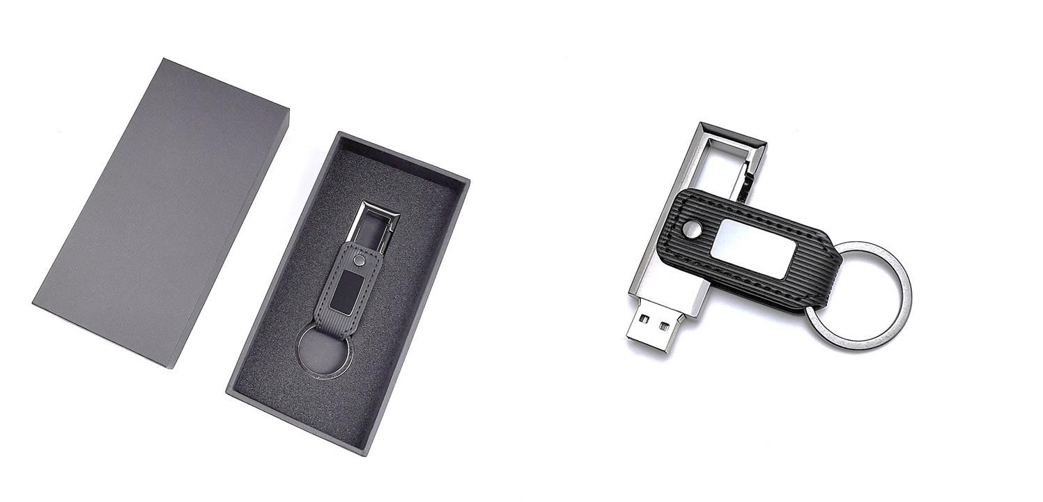 Porte clé USB 32Go avec boite en carton noir