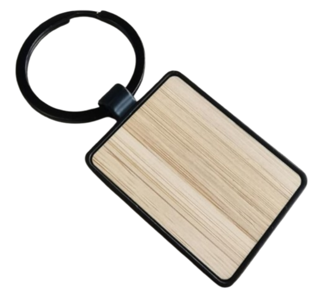 Porte clé rectangle en bois avec anneau et contour métal noir